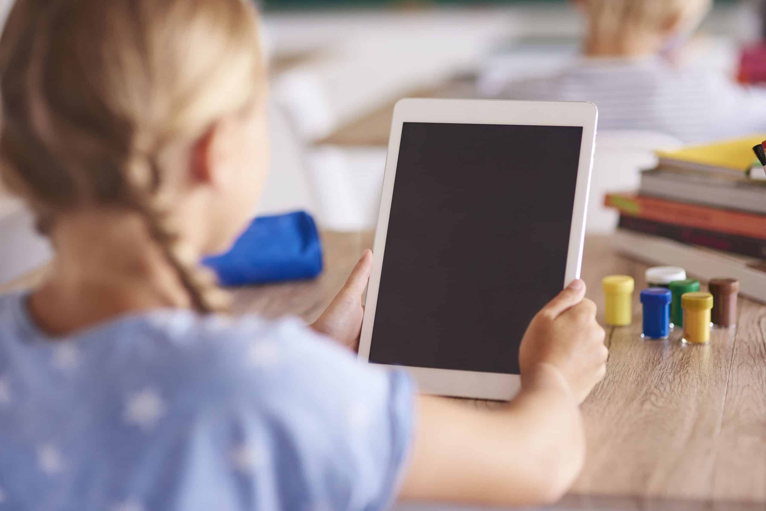 Tablette kiosquée pour l'enseignement